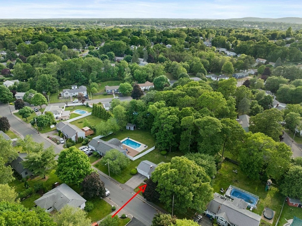 165 Lisle St, Braintree MA 02184-5024 exterior