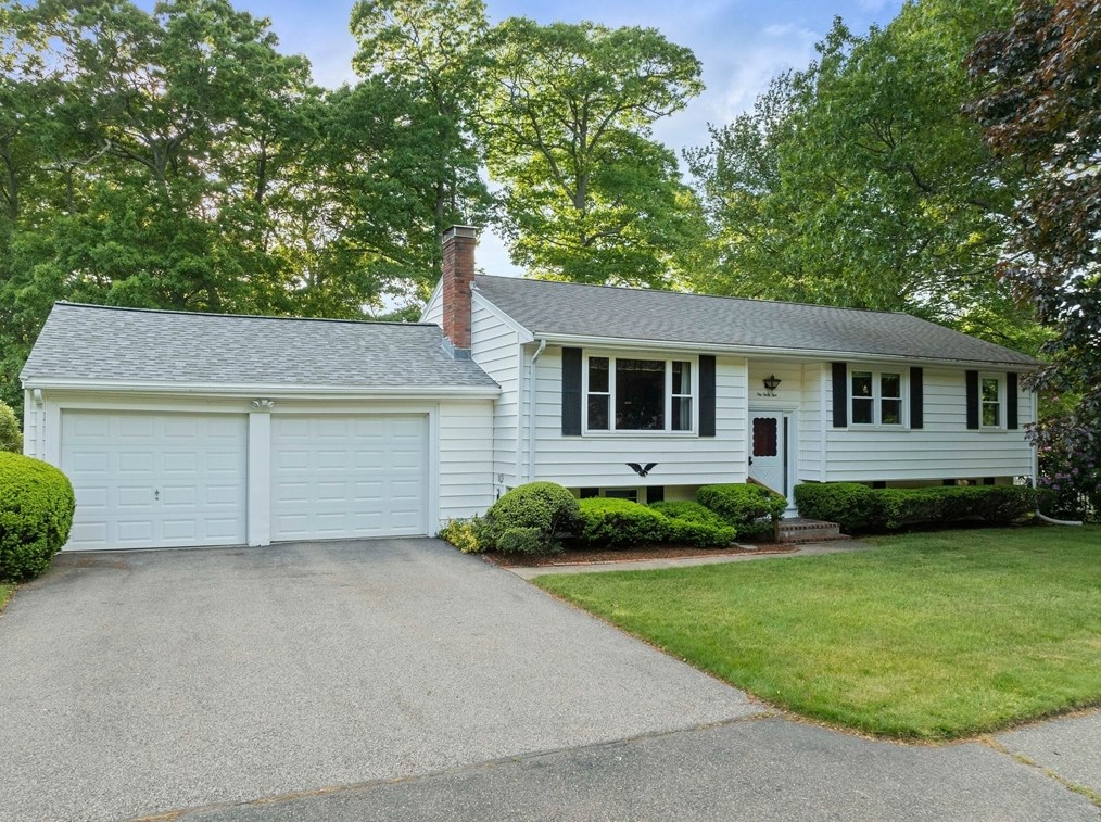 165 Lisle St, Braintree MA 02184-5024 exterior