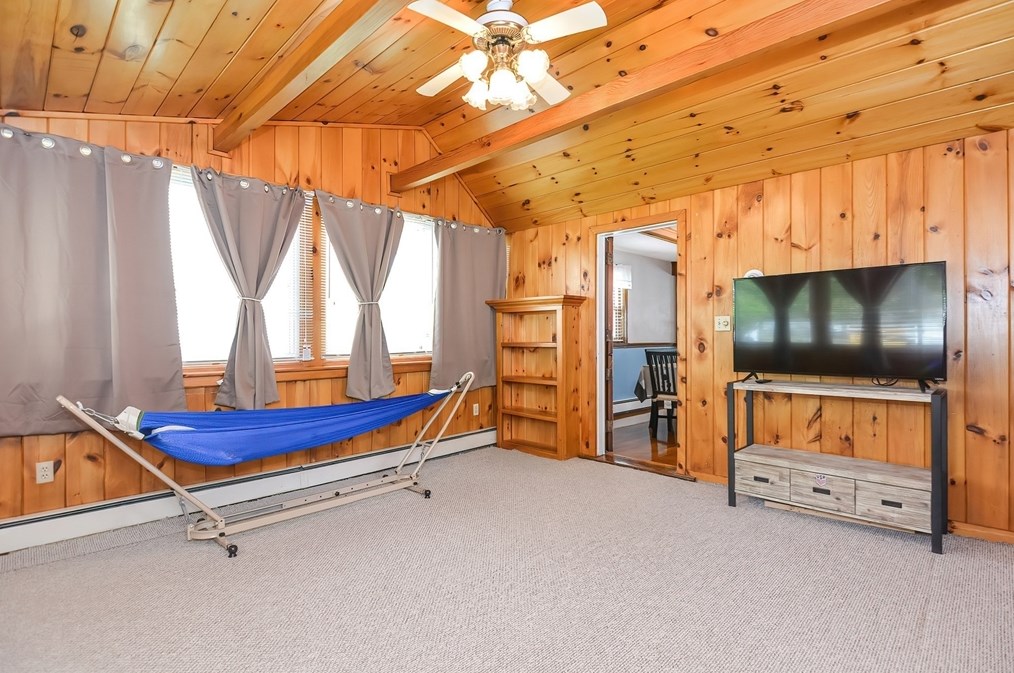 122 Washington St, Woburn MA  01801-4661 exterior