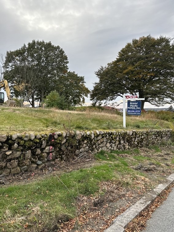 229 Langley St, Fall River MA  02720-4019 exterior