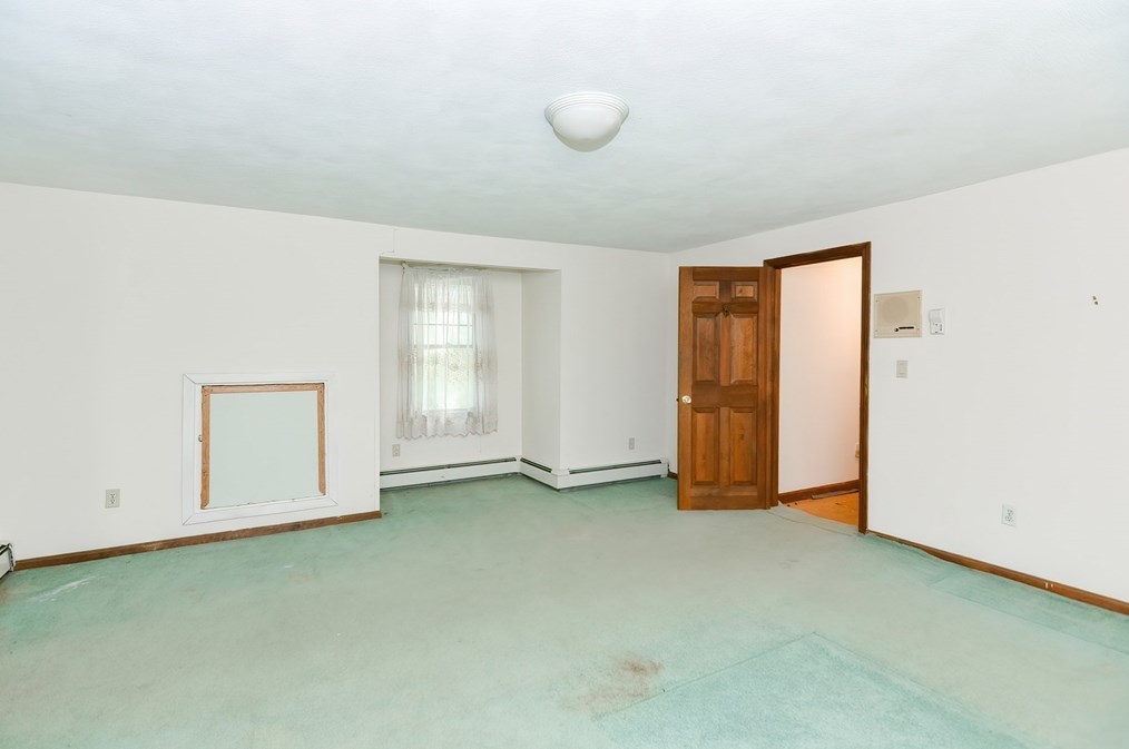 241 Prospect St, Franklin MA 02038-3405 exterior