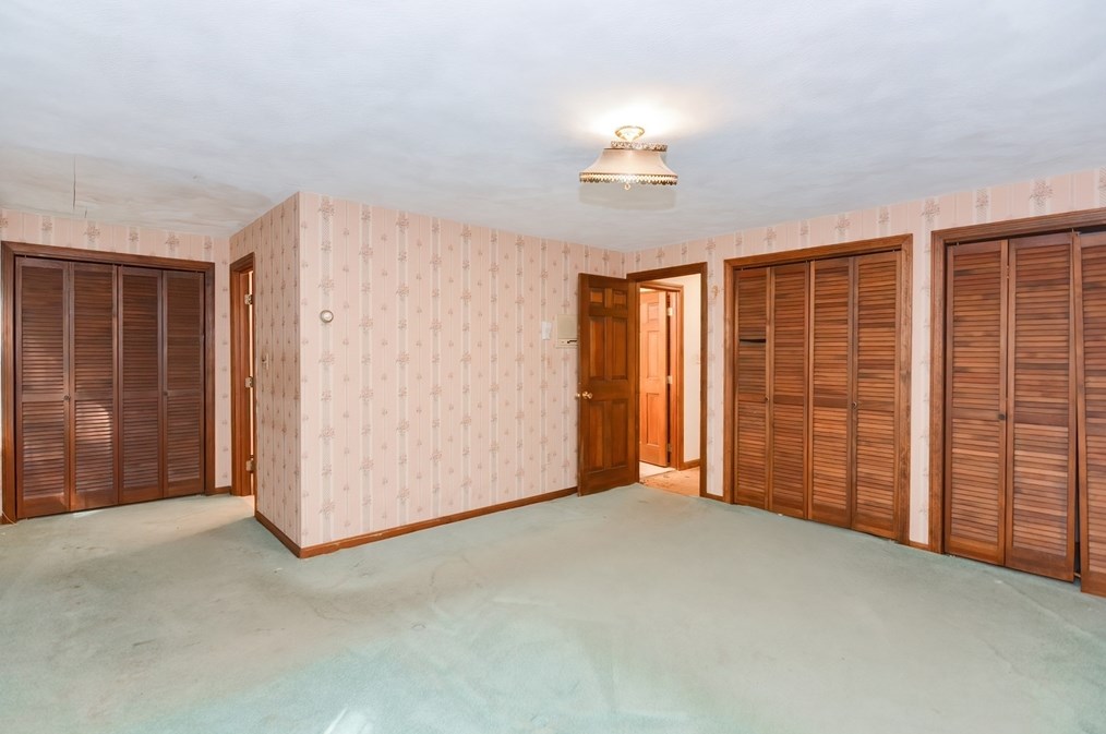 241 Prospect St, Franklin MA 02038-3405 exterior