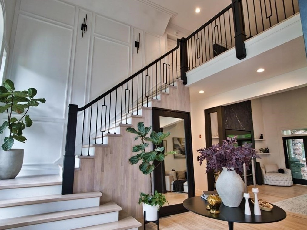 1274 Old Fall Riv Rd, Dartmouth MA 02747-1158 exterior