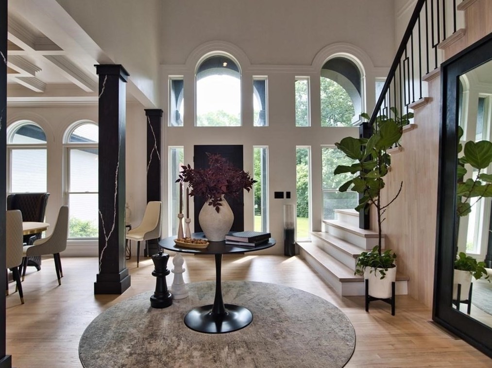 1274 Old Fall Riv Rd, Dartmouth MA 02747-1158 exterior