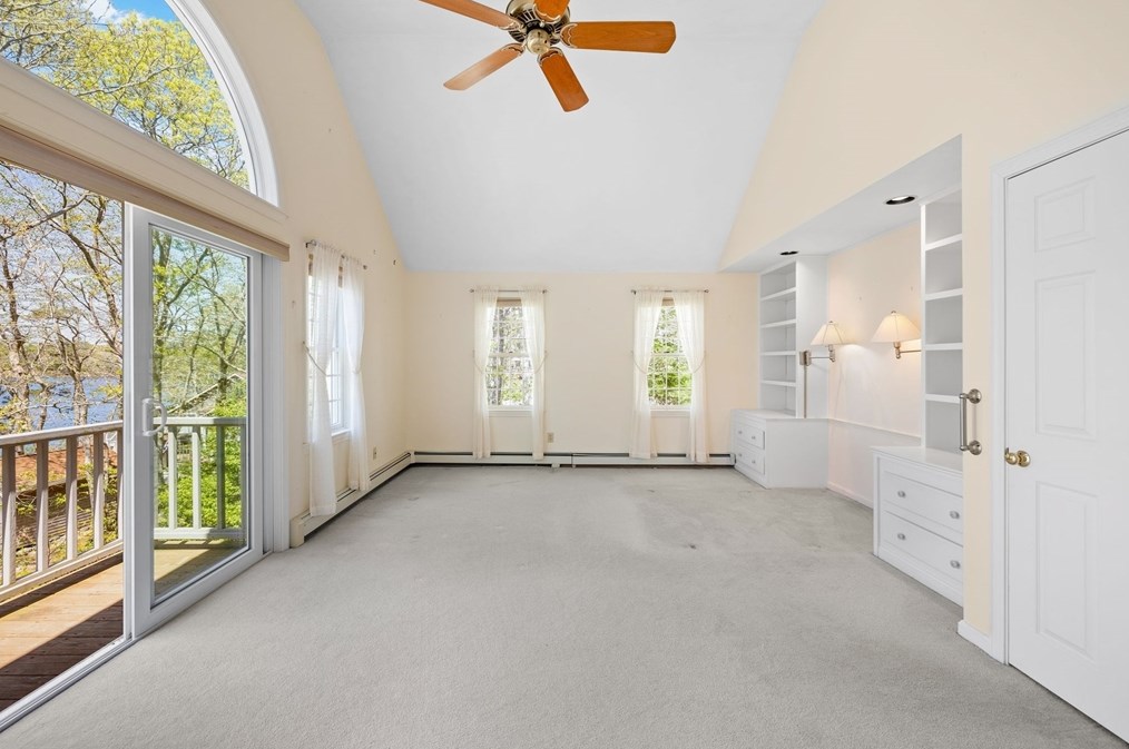 25 Grn Acres Ln, Sandwich MA 02644-1500 exterior