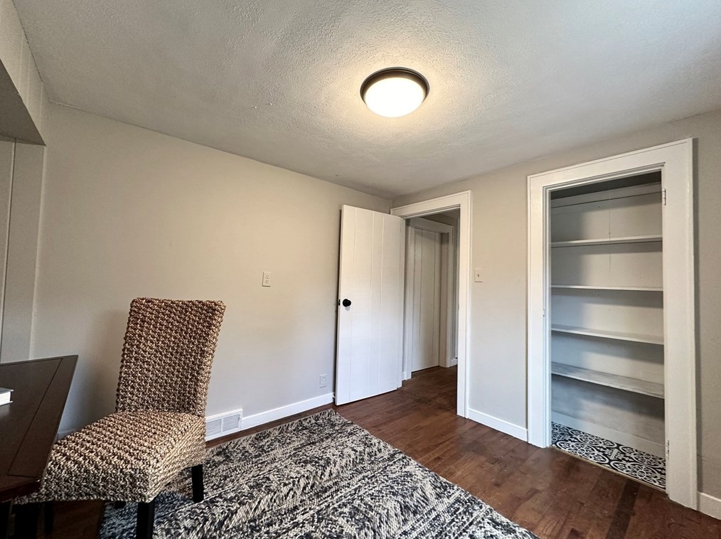 535 Loomis St, Montgomery MA 01085-3965 exterior