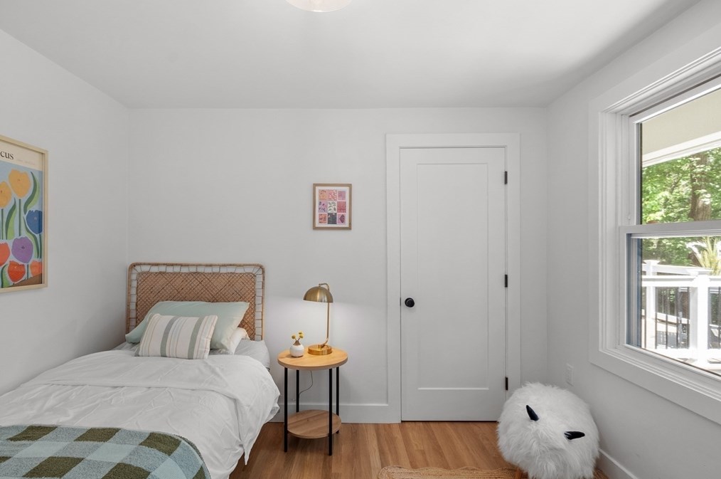 12 Seneca Dr, Hudson MA  01749-3126 exterior