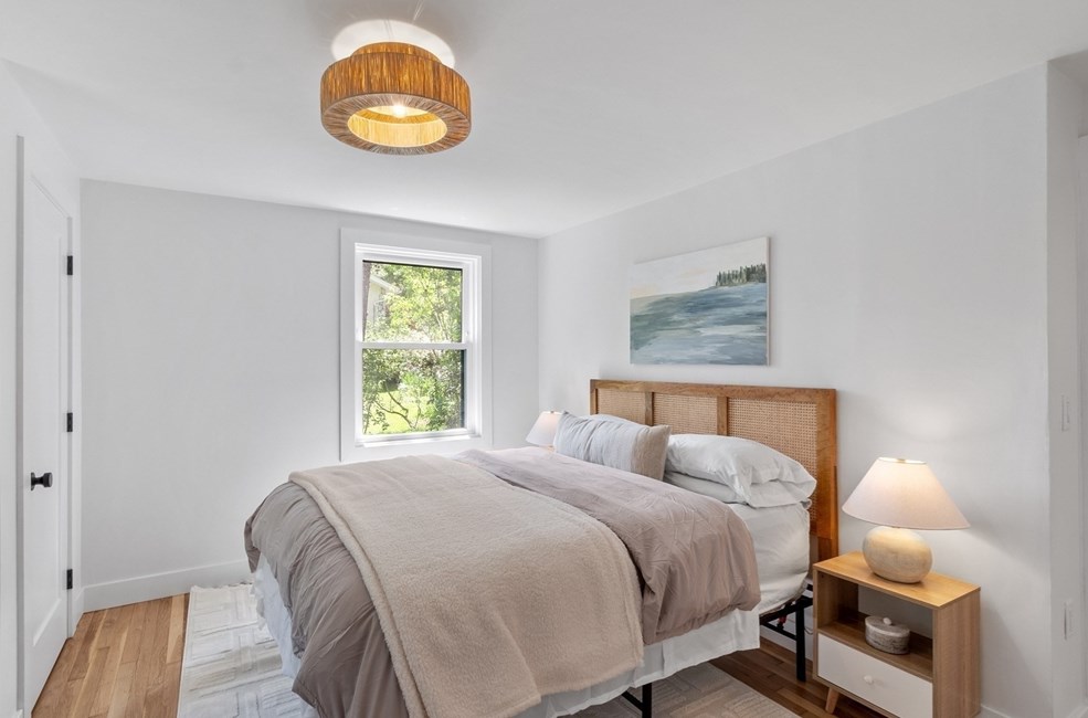 12 Seneca Dr, Hudson MA  01749-3126 exterior