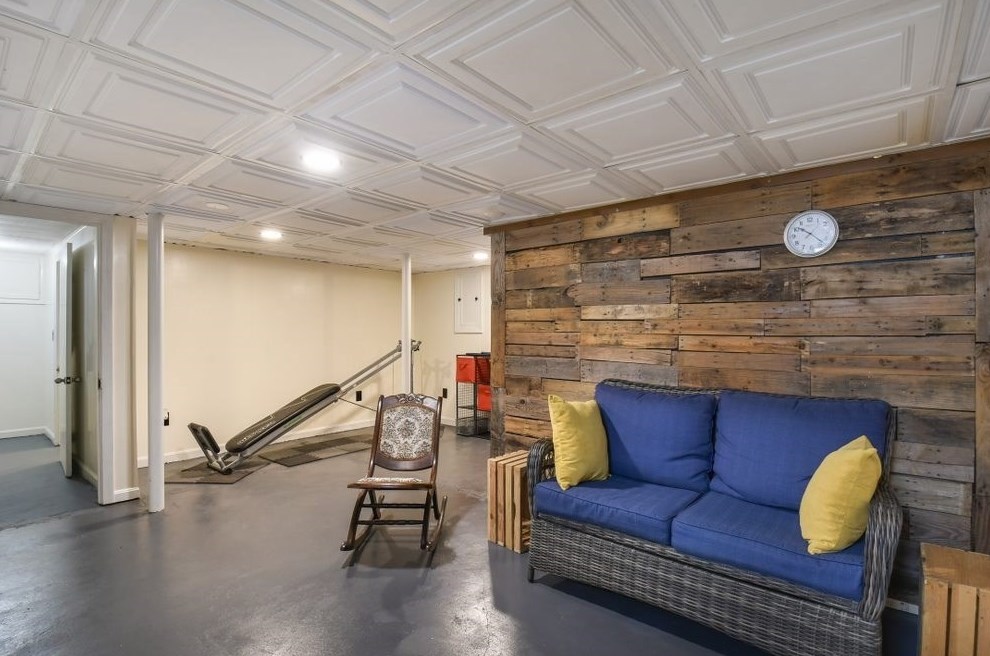 10 Short St, Leominster MA 01453 exterior