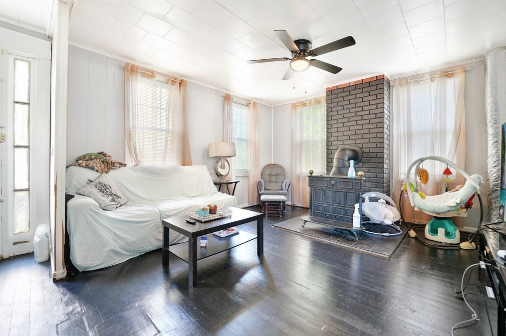 150 Fair St, New Bedford MA 02740-3153 exterior