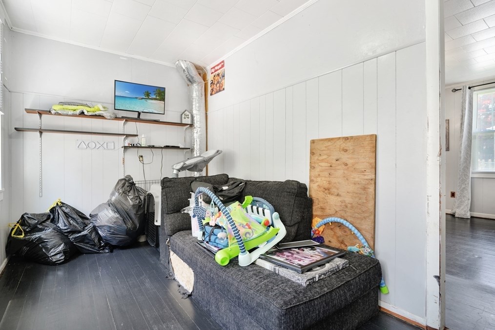 150 Fair St, New Bedford MA 02740-3153 exterior