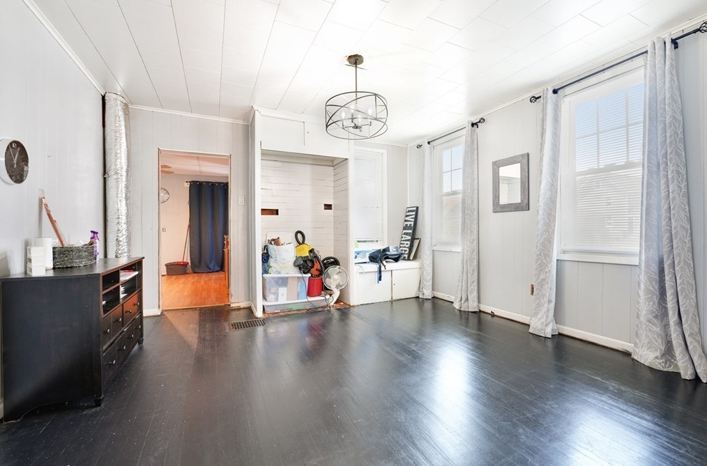 150 Fair St, New Bedford MA 02740-3153 exterior