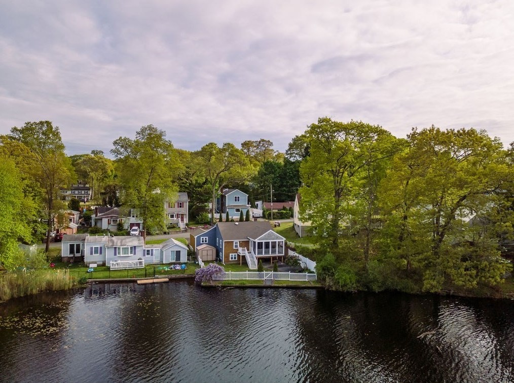 48 Morningside Path, Weymouth MA  02189-1920 exterior