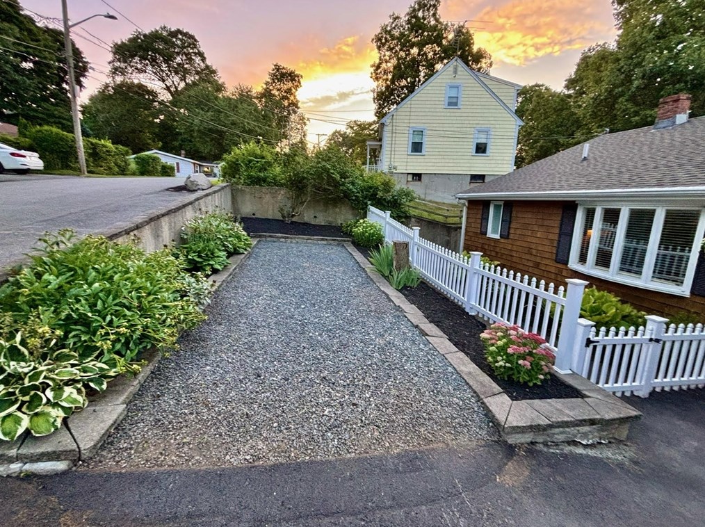 48 Morningside Path, Weymouth MA  02189-1920 exterior