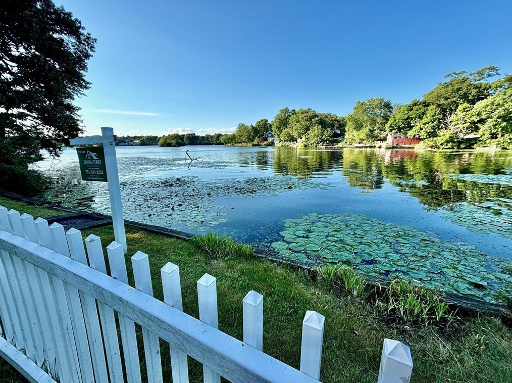 48 Morningside Path, Weymouth MA  02189-1920 exterior