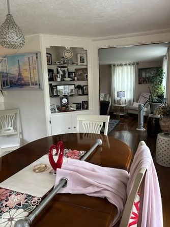 2303 Turnpike St, North Andover MA 01845-5813 exterior