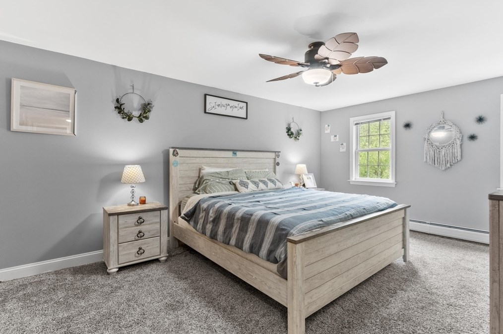 706 Conant Rd, Royalston MA 01331-9453 exterior