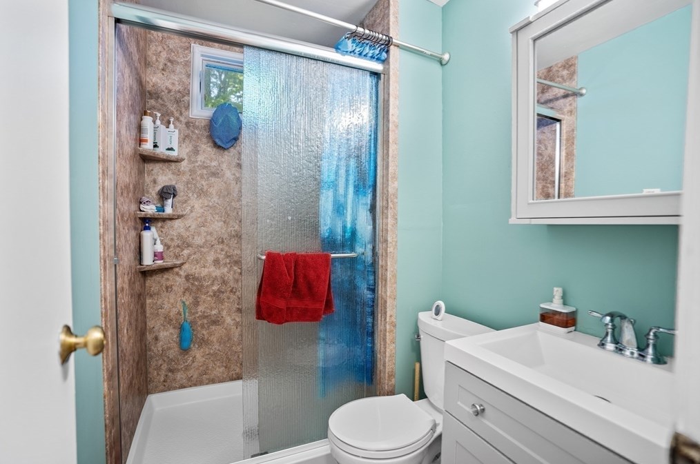 151 Bowdoin St, Lawrence MA 01843-2109 exterior