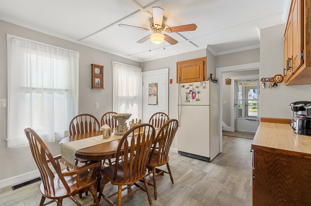 16 16 Ave, Haverhill MA 01830-2618 exterior