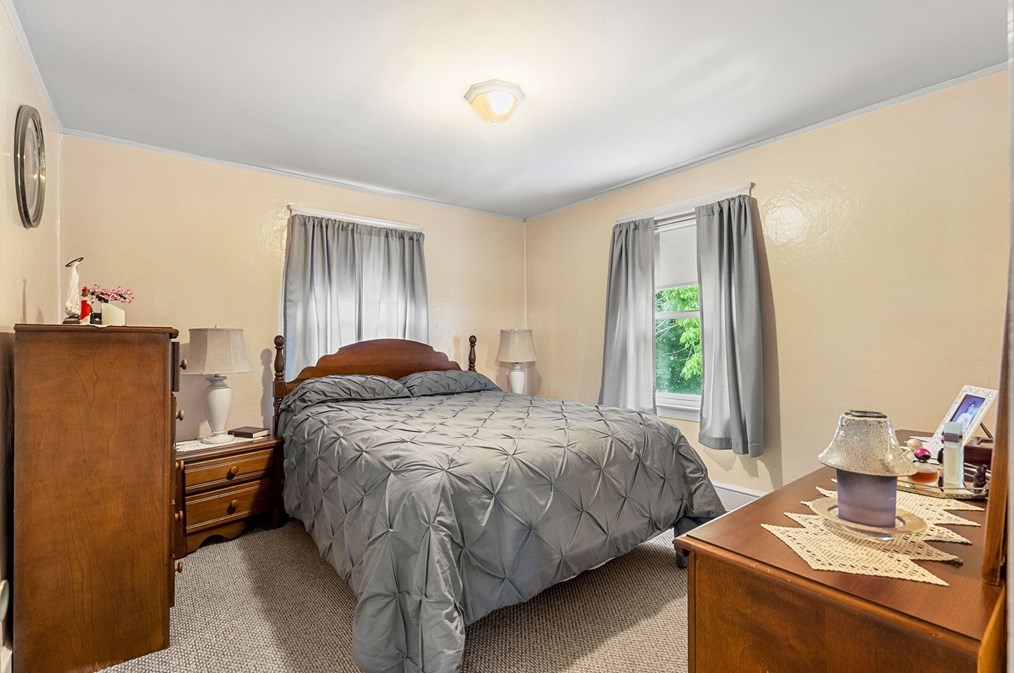 16 16 Ave, Haverhill MA 01830-2618 exterior