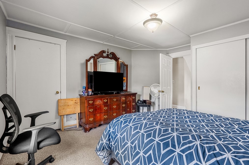 16 16 Ave, Haverhill MA 01830-2618 exterior