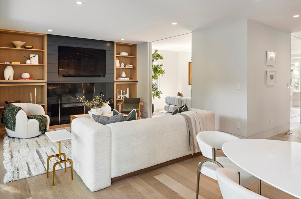 115 Mandalay Rd, Newton MA 02459-1336 exterior