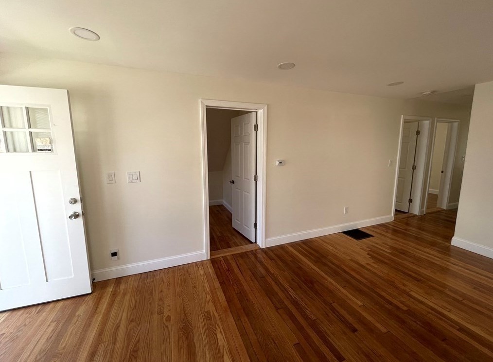 37 Lawn Ave, Quincy MA 02169-7336 exterior