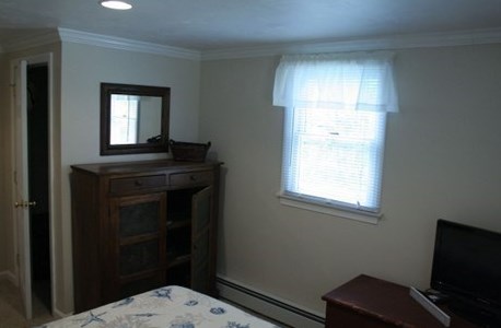 23 Highview Ave, Mashpee MA 02649-4300 exterior