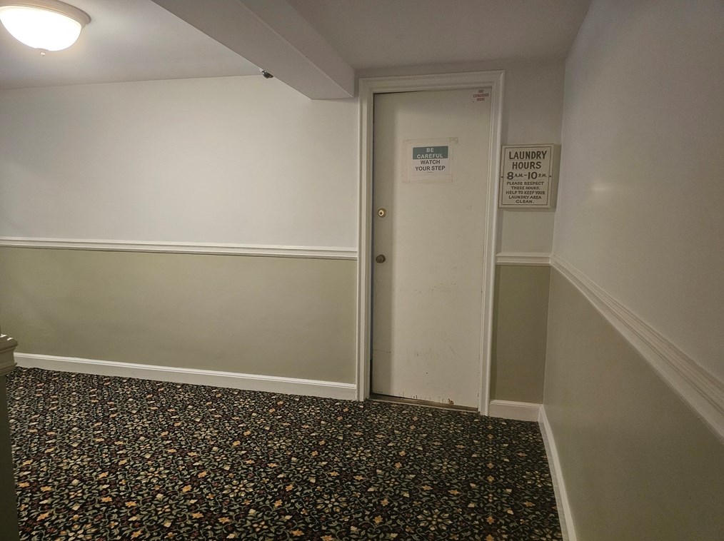 60 Elm St, Worcester MA 01609-2548 exterior