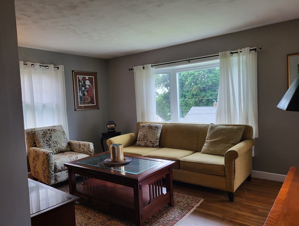 54 Colby Ave, Worcester MA 01605-2207 exterior