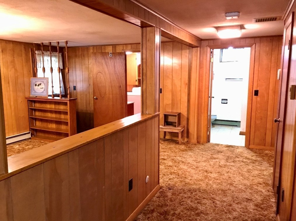 24 Cayuga Ave, Mashpee MA 02649-4936 exterior