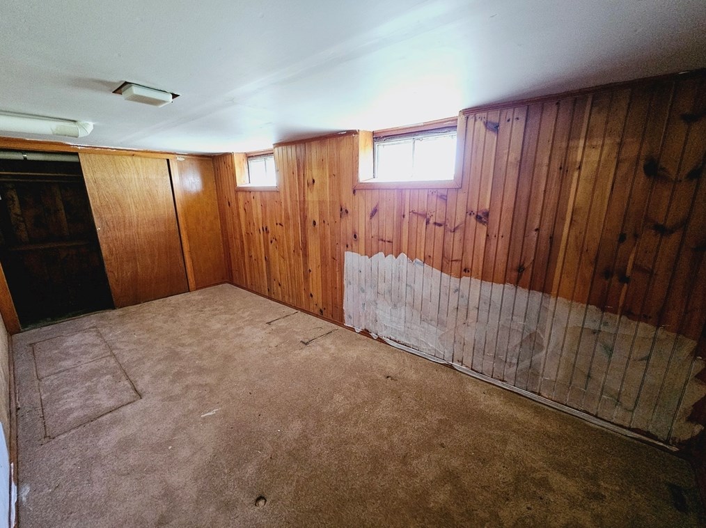 2 Meadowbrook Rd, Hudson MA 01749-1920 exterior