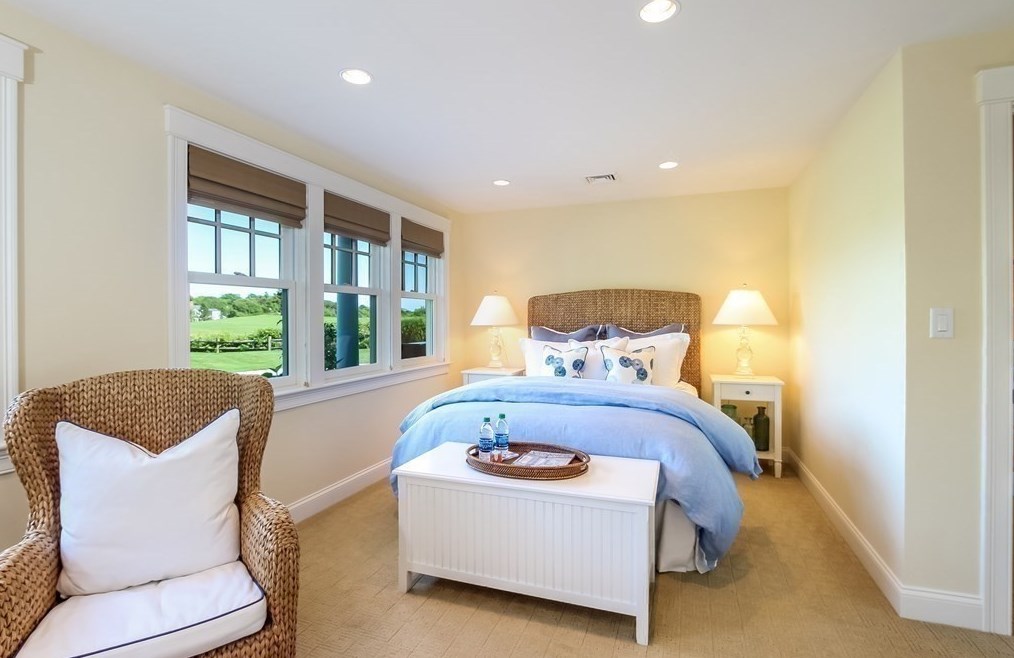 39 Seaview Ter, Chatham MA 02633-2334 exterior