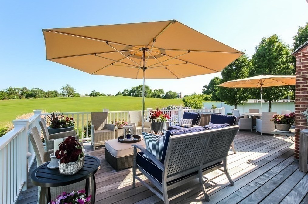 39 Seaview Ter, Chatham MA 02633-2334 exterior