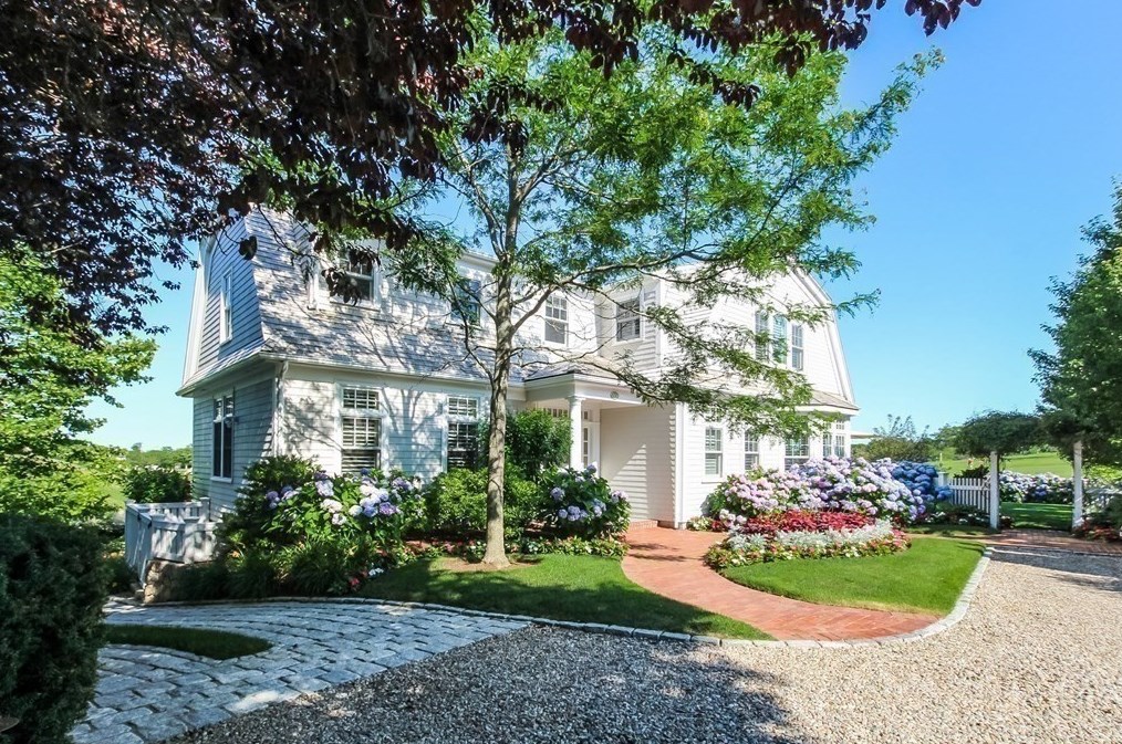 39 Seaview Ter, Chatham MA 02633-2334 exterior