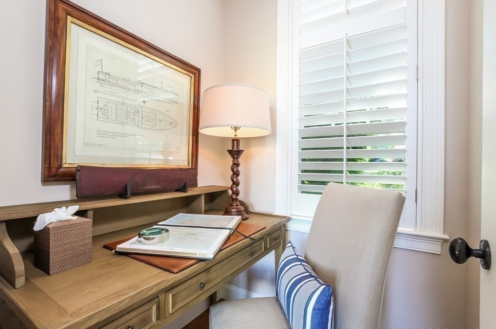 39 Seaview Ter, Chatham MA 02633-2334 exterior