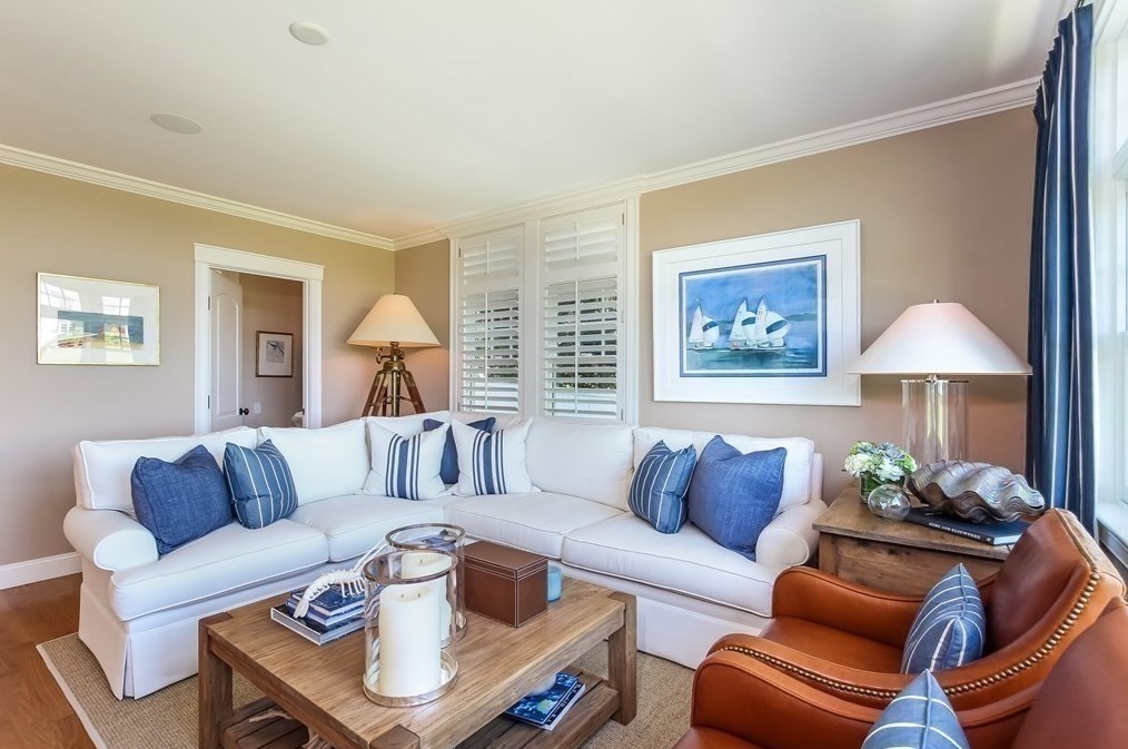 39 Seaview Ter, Chatham MA 02633-2334 exterior