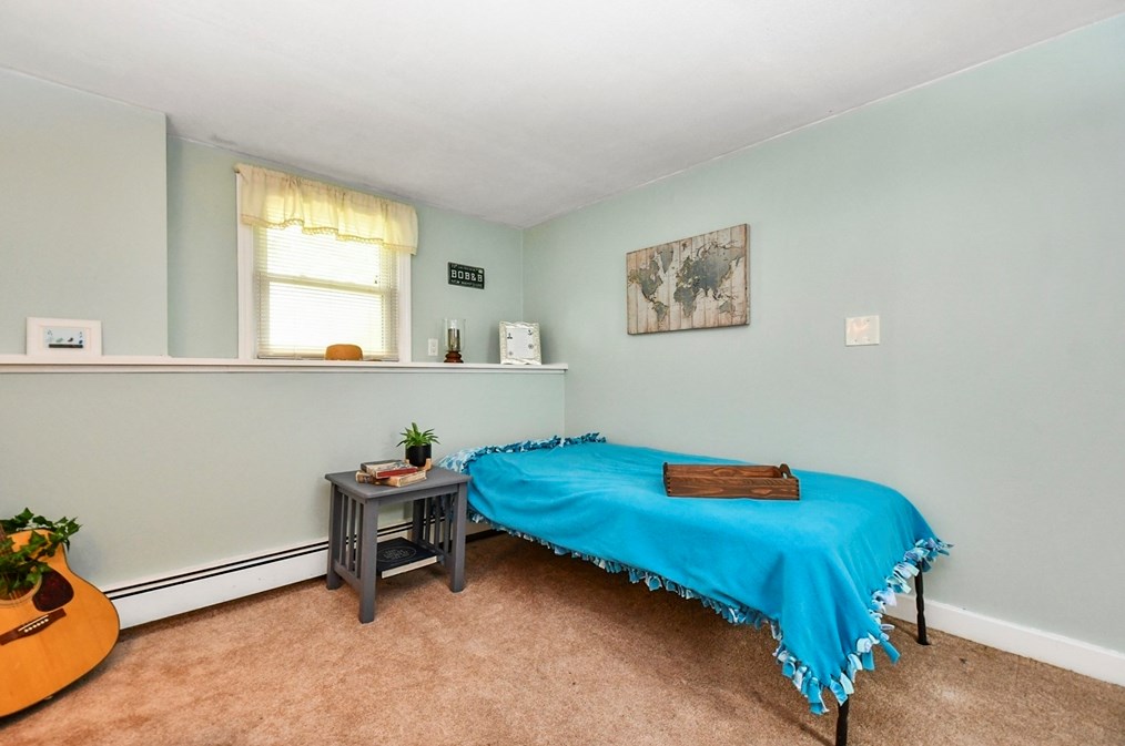 8 Meadowbrook Way, Norfolk MA 02056-1024 exterior