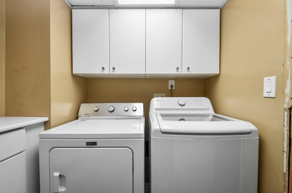 8 Meadowbrook Way, Norfolk MA 02056-1024 exterior