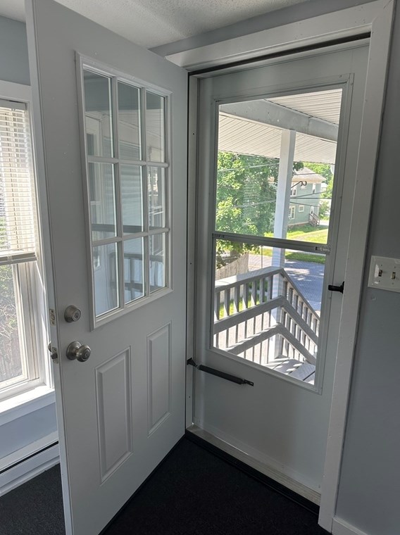 103 Conway St, Greenfield MA 01301-1516 exterior