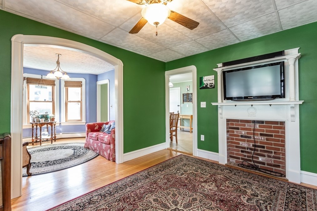 123 Huard St, Fall River MA 02721-3621 exterior