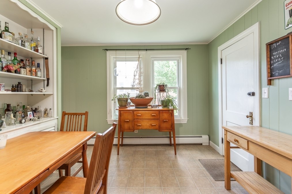 123 Huard St, Fall River MA 02721-3621 exterior