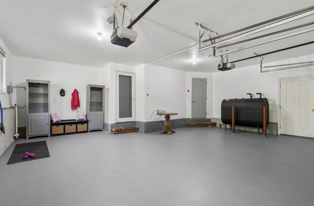 99 Keene Rd, New Bedford MA 02743-1306 exterior