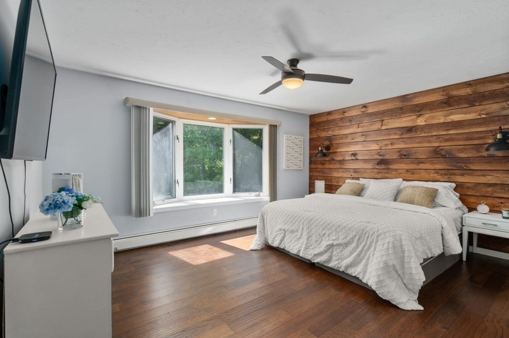 99 Keene Rd, New Bedford MA 02743-1306 exterior