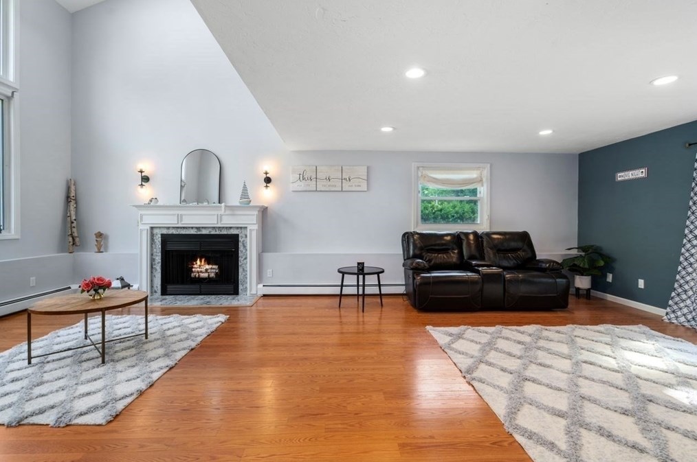 99 Keene Rd, New Bedford MA 02743-1306 exterior