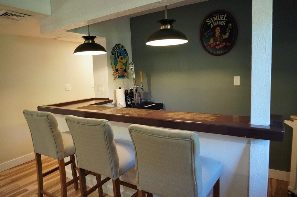 3 Fulton St, Plymouth MA 02360-5229 exterior