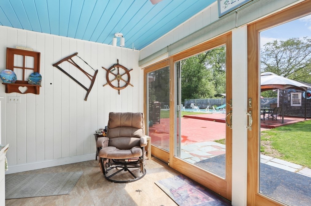 80 Frst Ave Ext, Plymouth MA 02360-4433 exterior