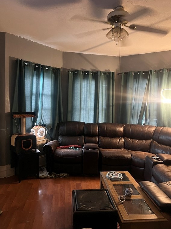 268 Tinkham St, New Bedford MA 02746-2326 exterior