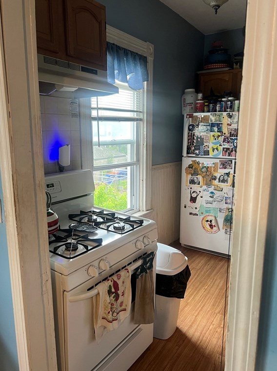 268 Tinkham St, New Bedford MA 02746-2326 exterior