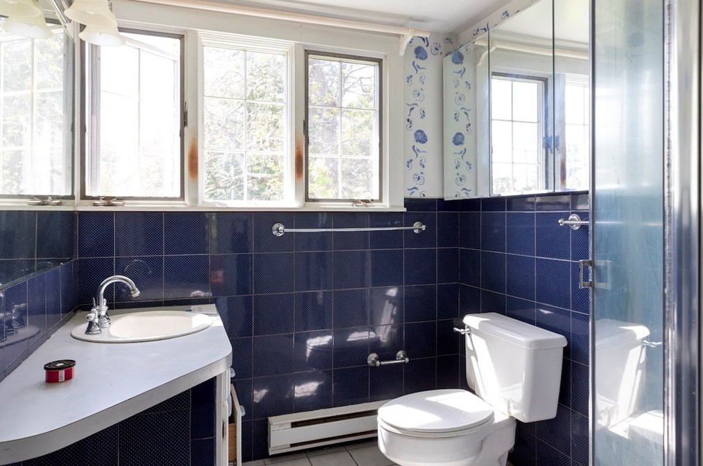 340 Tremont St, Rehoboth MA  02769-2034 exterior